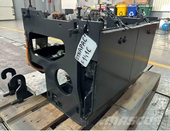 Dynapac F 141 C 沥青摊铺机