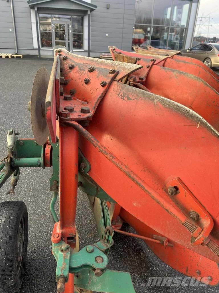 Kverneland E160-4-8 双向犁