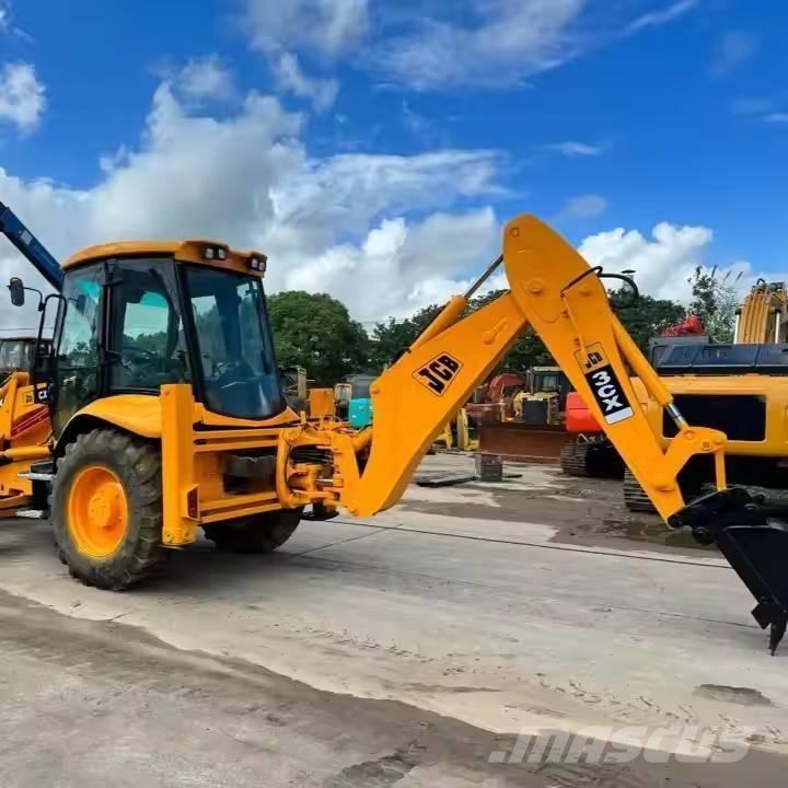 JCB 3 CX 反铲装载机
