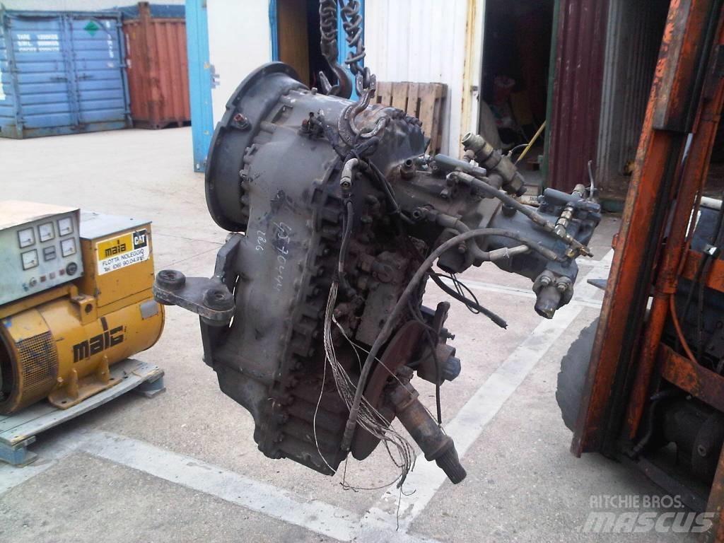 ZF 4WG-160 传动装置