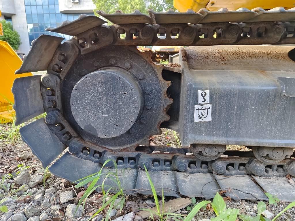 Komatsu PC 130-7 履带挖掘机