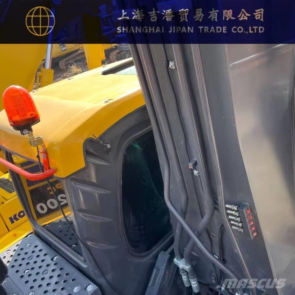 Volvo EC 240 履带挖掘机