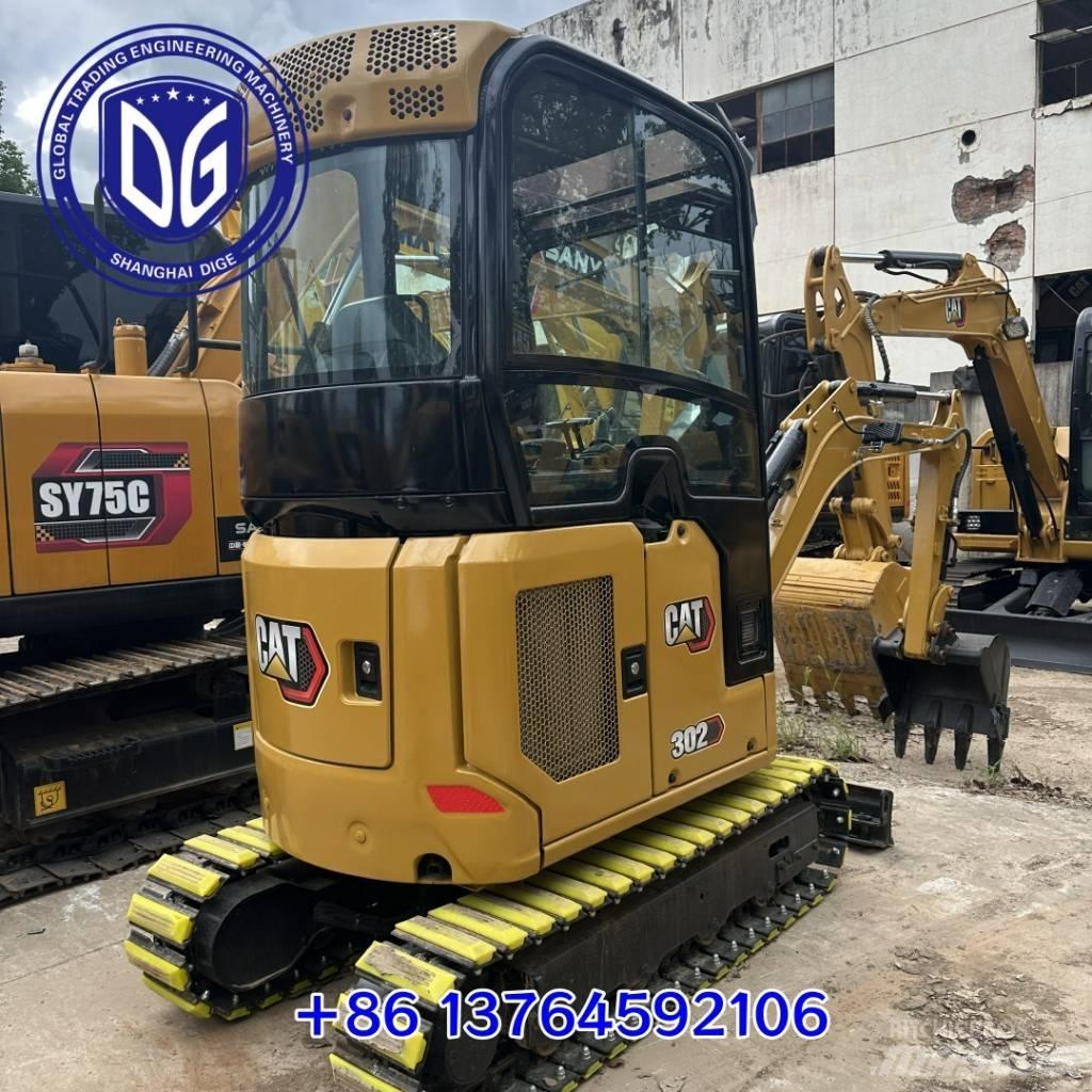 CAT 302 CR 小型挖掘机