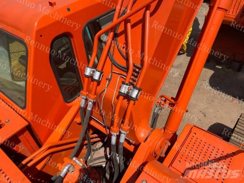 Doosan DH 300 LC-7 履带挖掘机