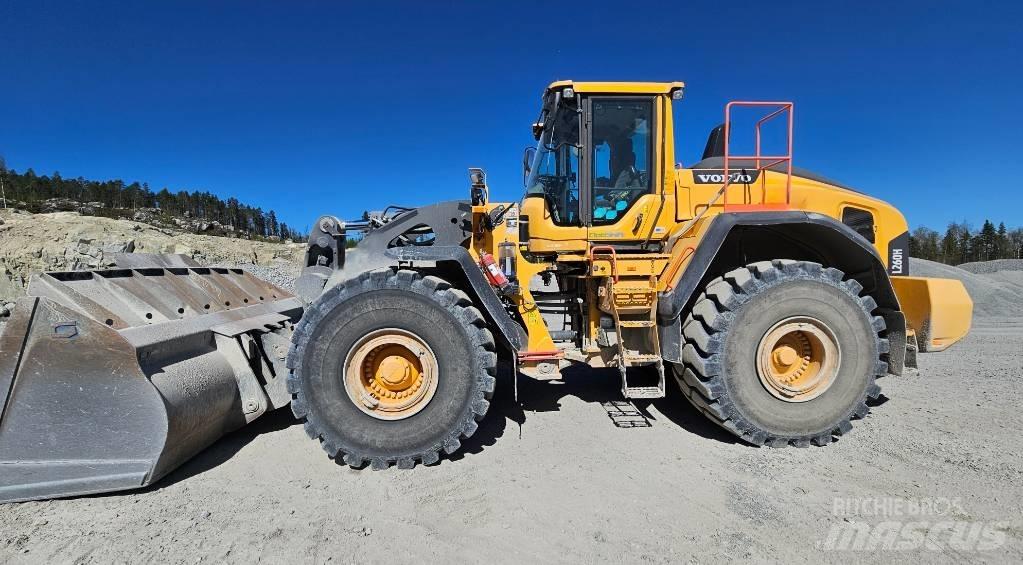 Volvo L 260 H 轮式装载机