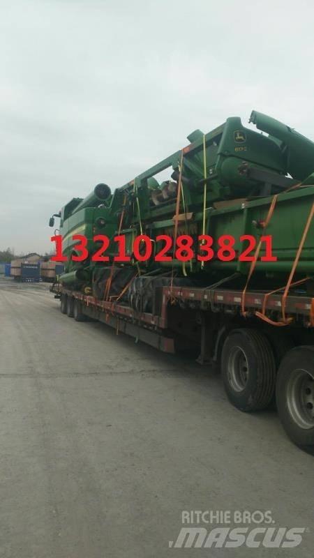 John Deere S680 联合收割机