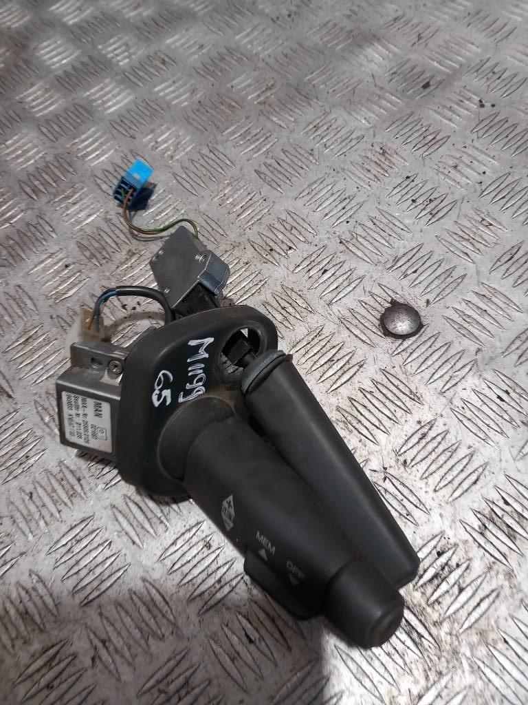 MAN TGM  81255090129 驾驶室与内部
