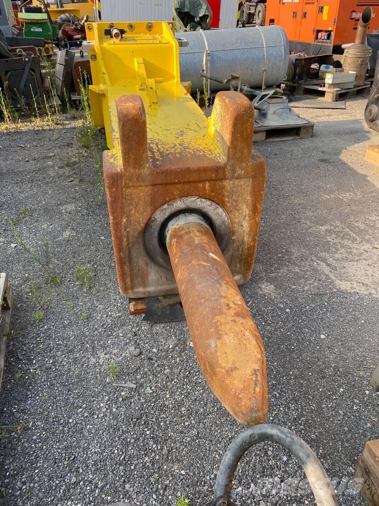 Epiroc HB7000 破碎锤