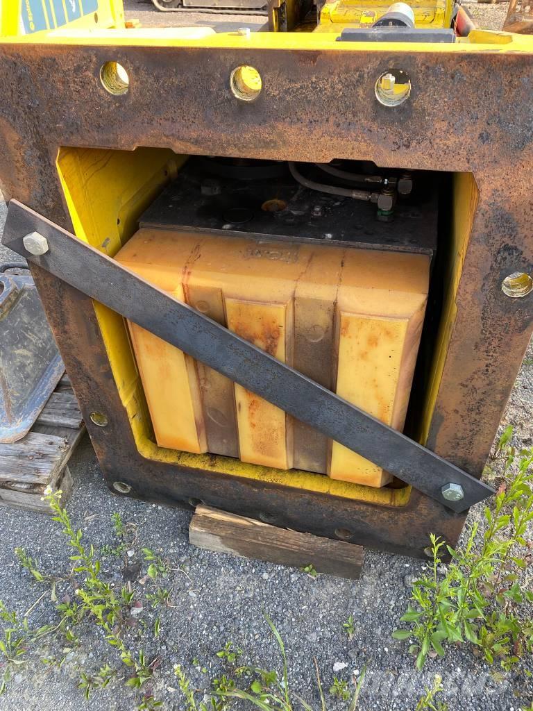 Epiroc HB7000 破碎锤