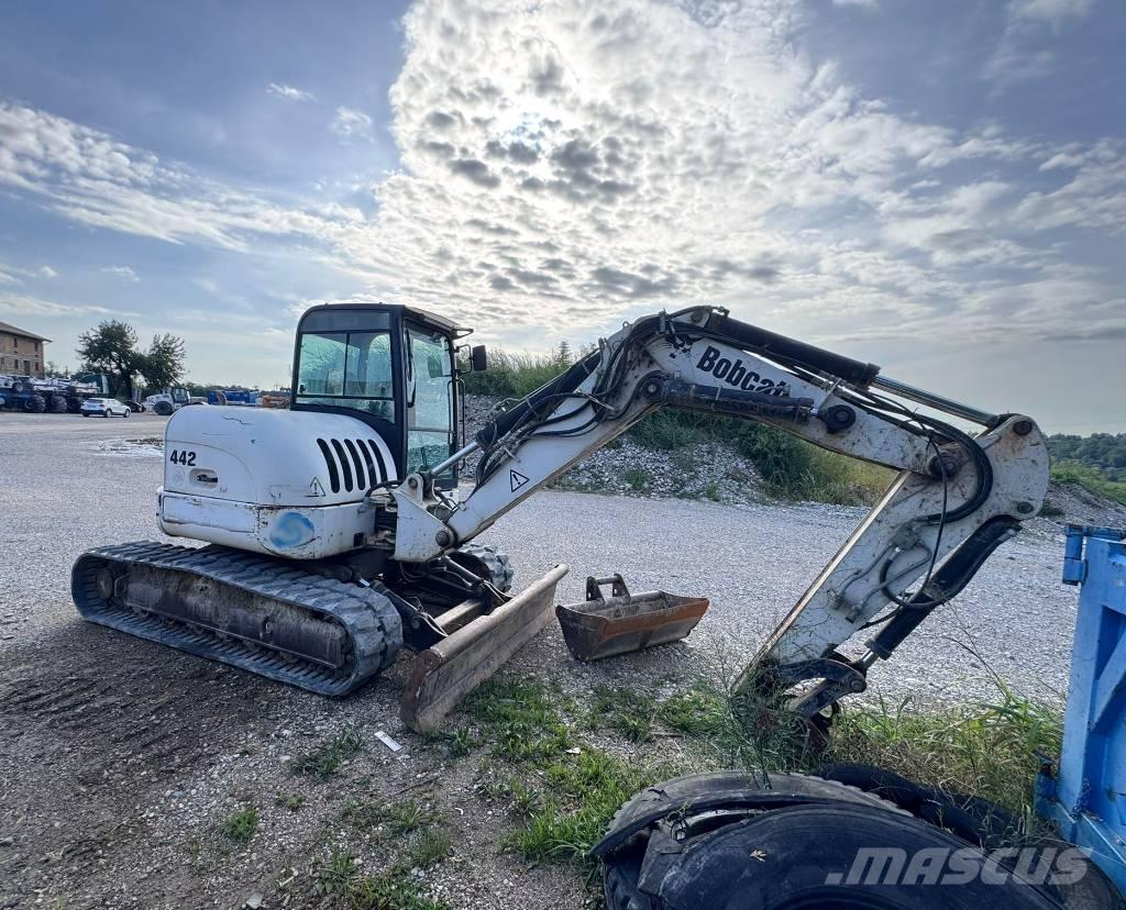 Bobcat 442 B 中型挖掘机