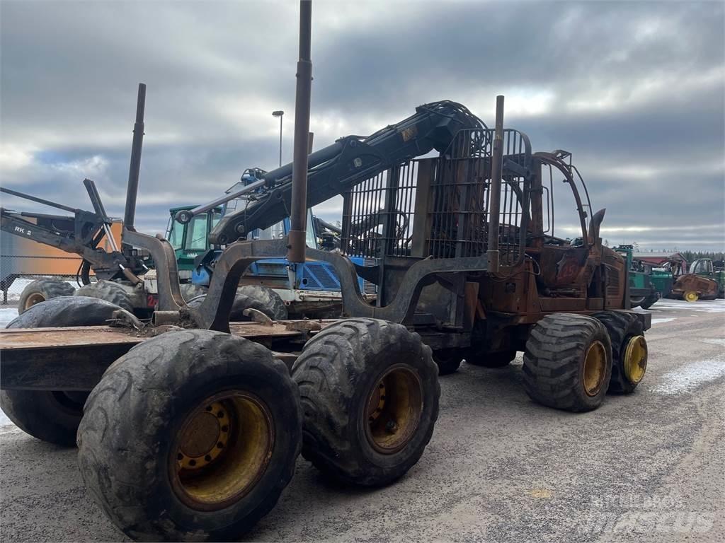 John Deere 1110E 集运机