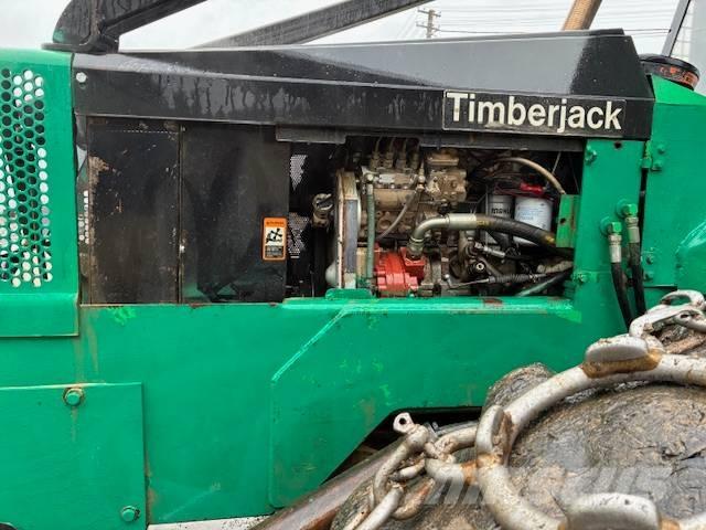 Timberjack 240C 粉碎机