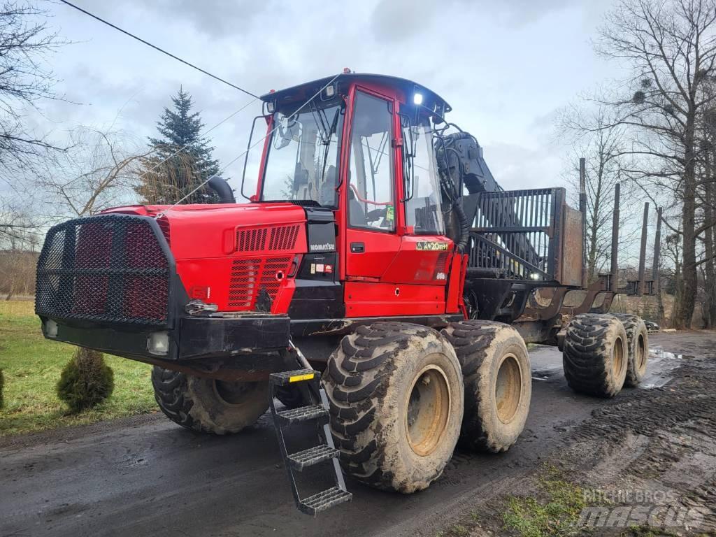 Komatsu 865 集运机