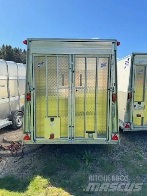 Ifor Williams BV 126 厢式拖车