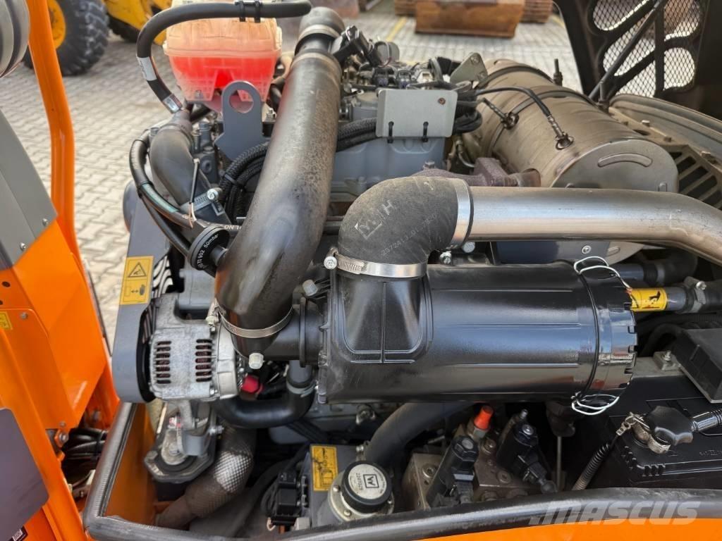 Hamm HD 12i VT 复合式压路机