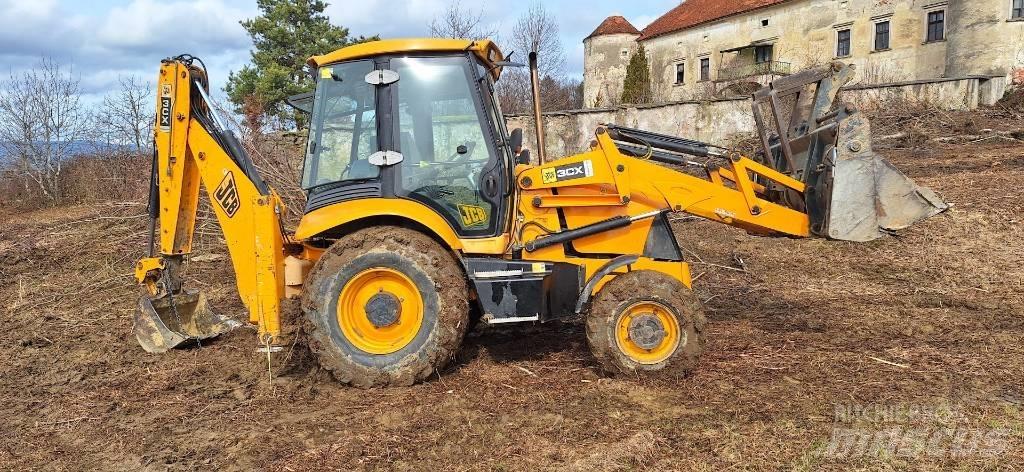 JCB 3 CX 反铲装载机