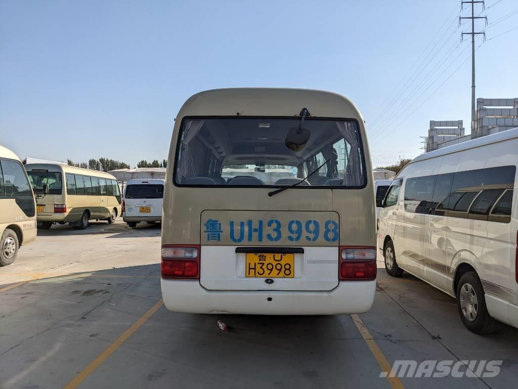 Toyota Coaster Bus 迷你巴士