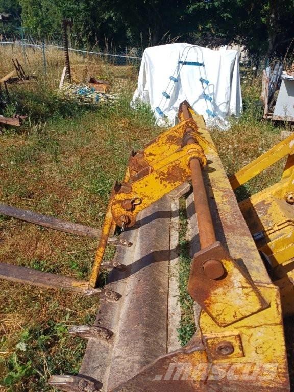 JCB 3 CX 反铲装载机