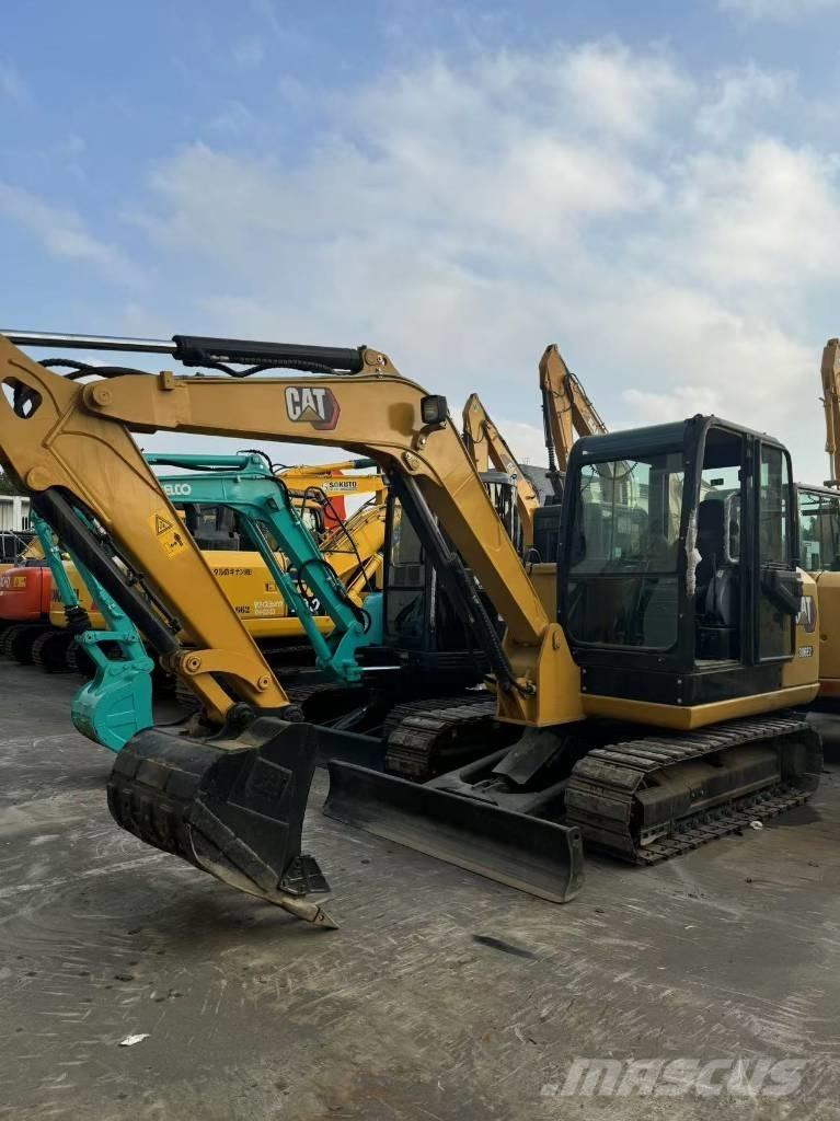 CAT 306E2 小型挖掘机