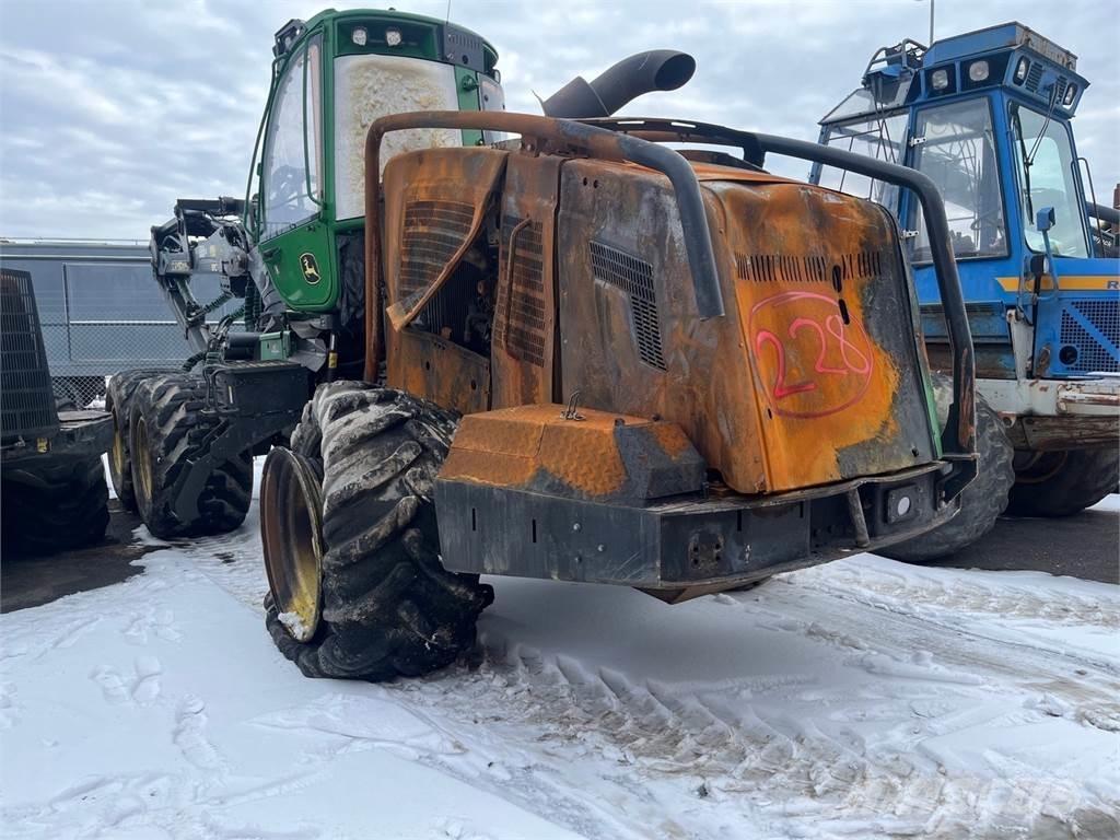 John Deere 1270G 收割机