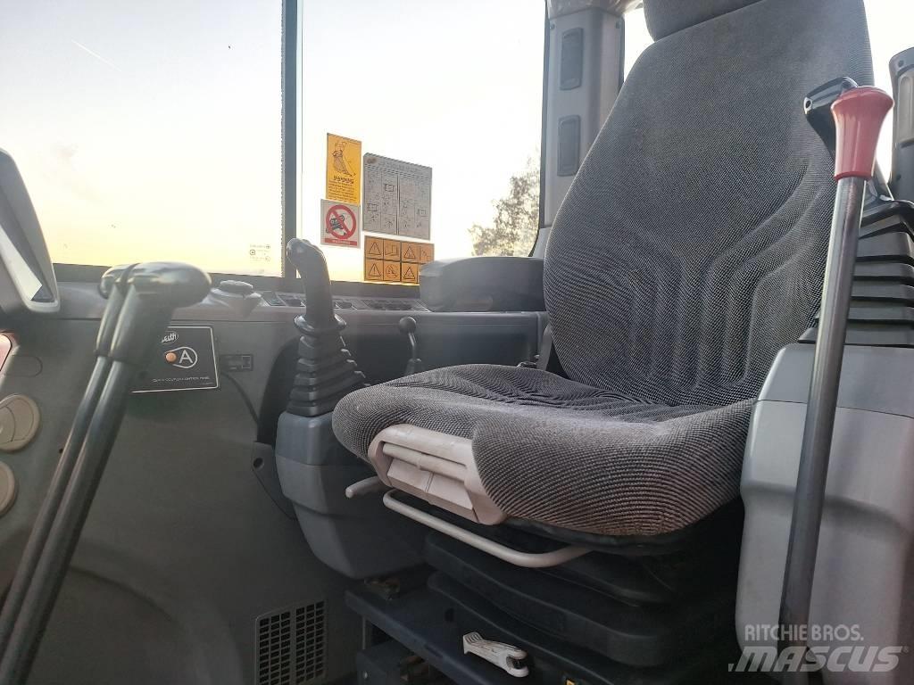 Doosan DX 80 R 中型挖掘机