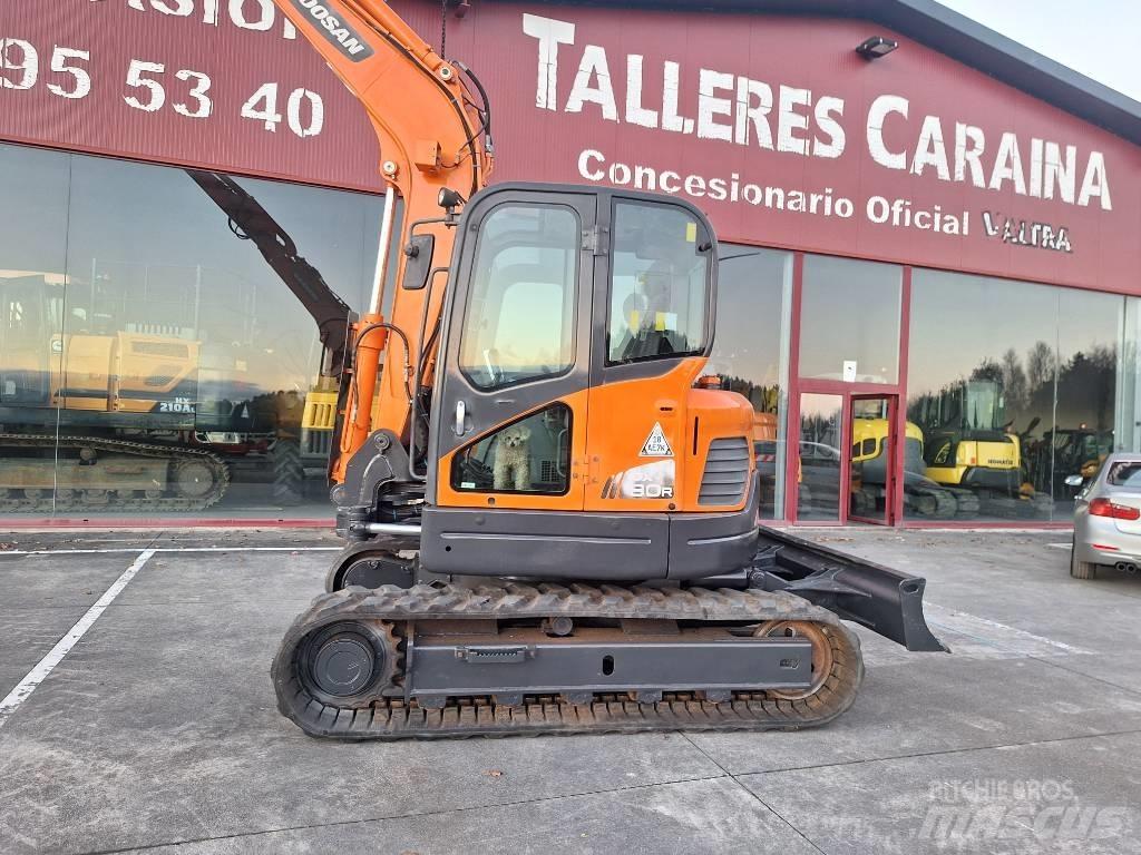 Doosan DX 80 R 中型挖掘机