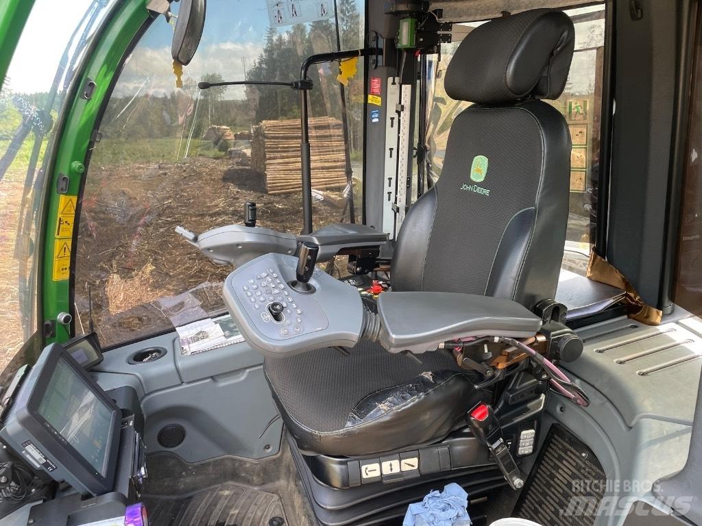 John Deere 1270 G 收割机