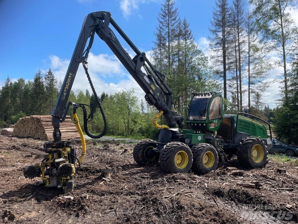 John Deere 1270 G 收割机