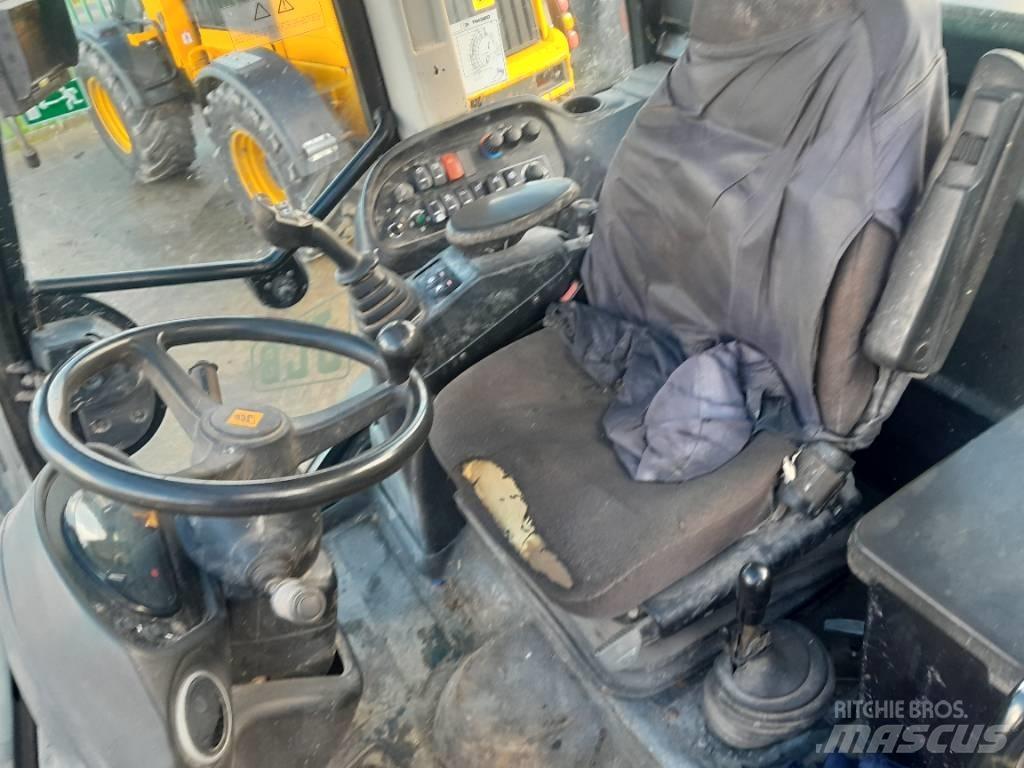 JCB TM 320 S 电动叉车