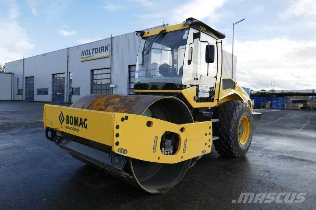 Bomag BW 213 D-5 土壤压实机