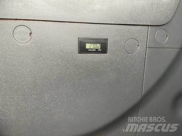 Hyundai HX140LC 履带挖掘机