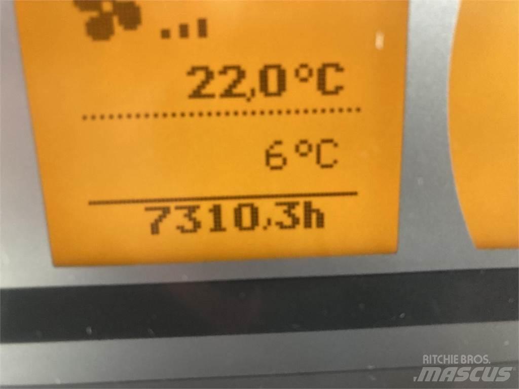 Fendt 933 Vario 拖拉机/农用车
