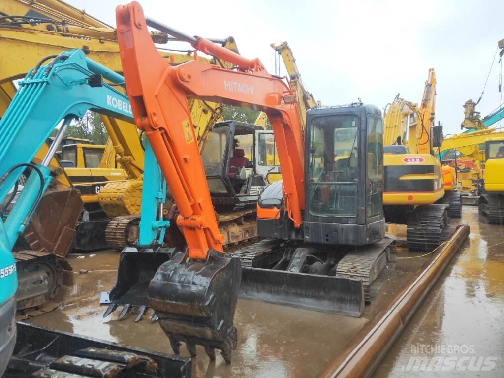 Hitachi ZX55 小型挖掘机