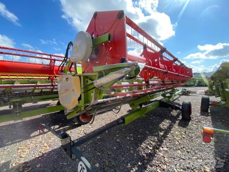 CLAAS LEXION 750 联合收割机