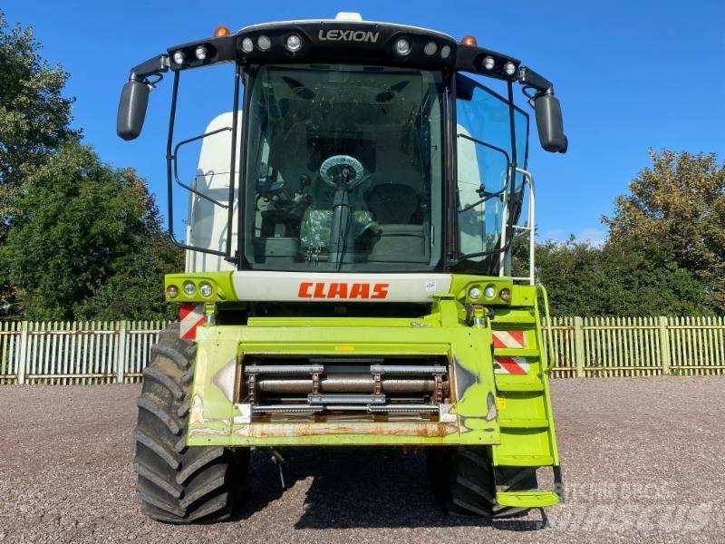 CLAAS LEXION 750 联合收割机