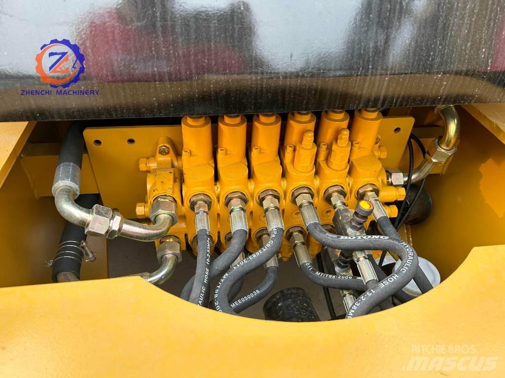 CAT 420 F 反铲装载机