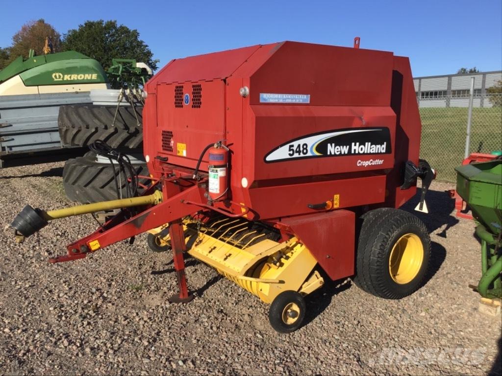 New Holland 548 圆捆打捆机