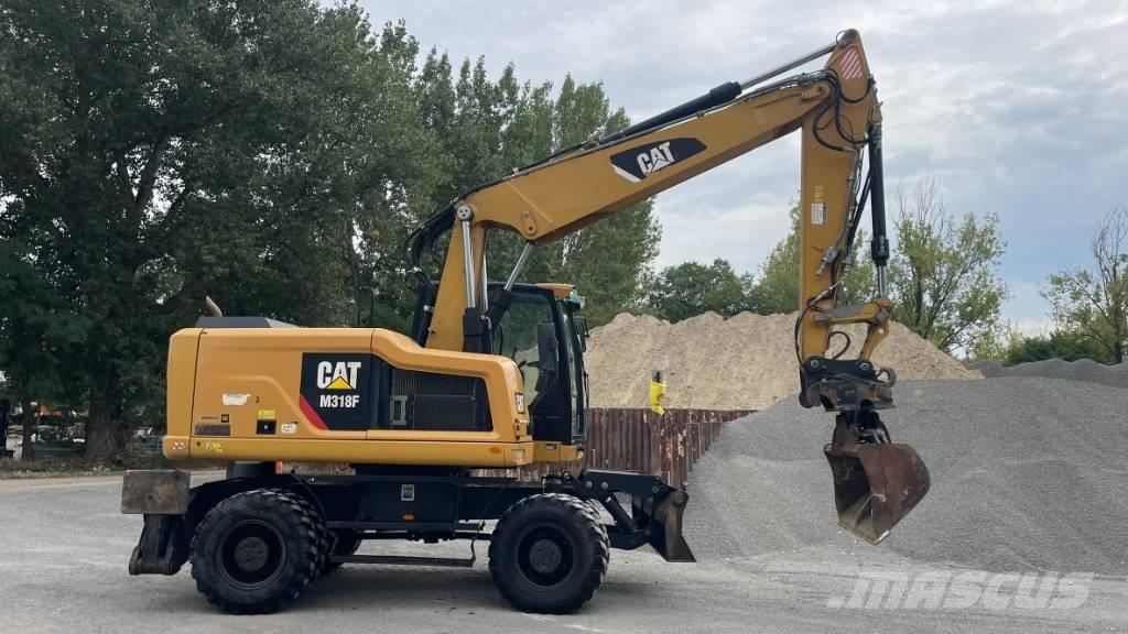 CAT M 318 F 反铲装载机