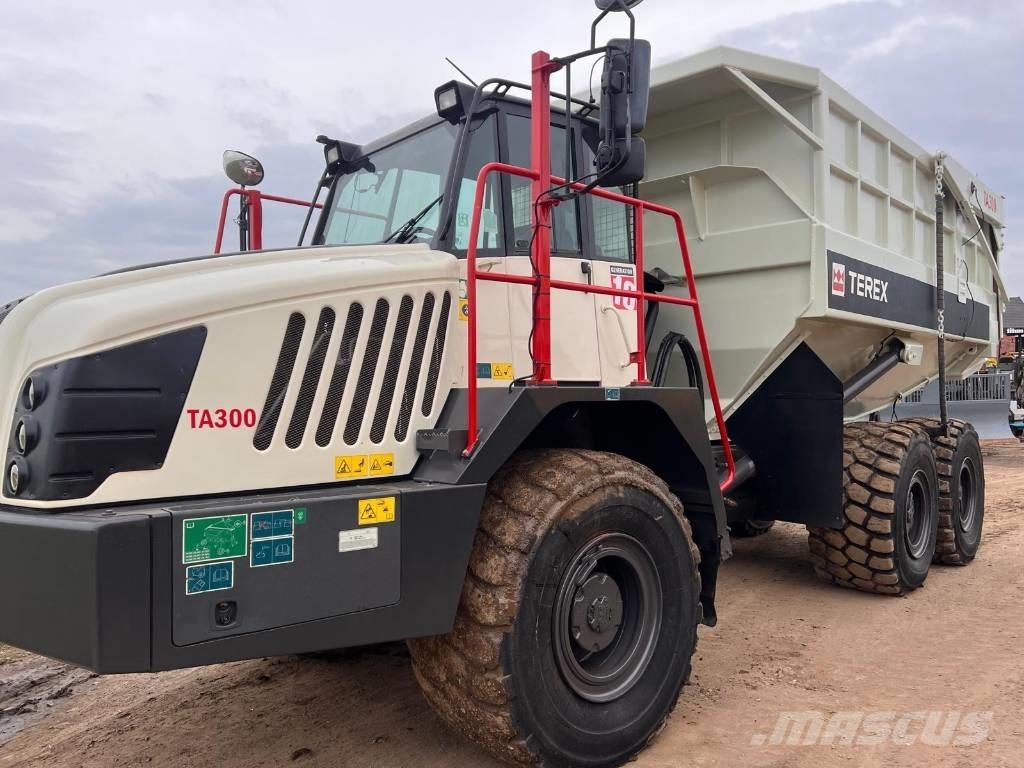 Terex TA 30 铰接式自卸车