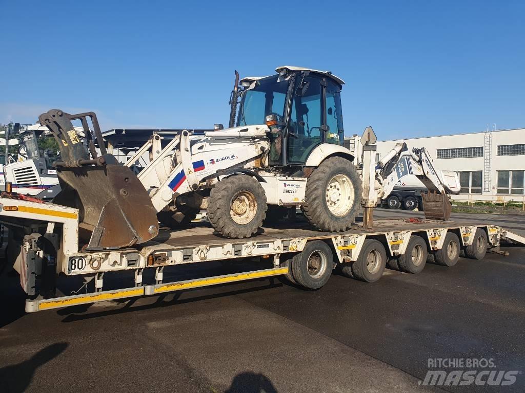 Komatsu WB 93 R-5 反铲装载机