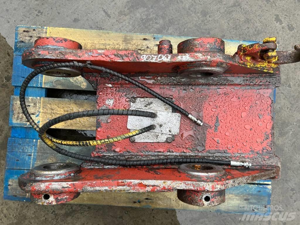 Engcon S70 - 323D 快速连接器