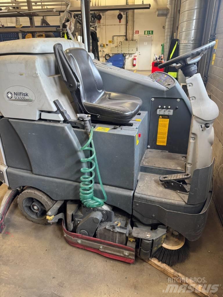Nilfisk SC6500 室内清扫机