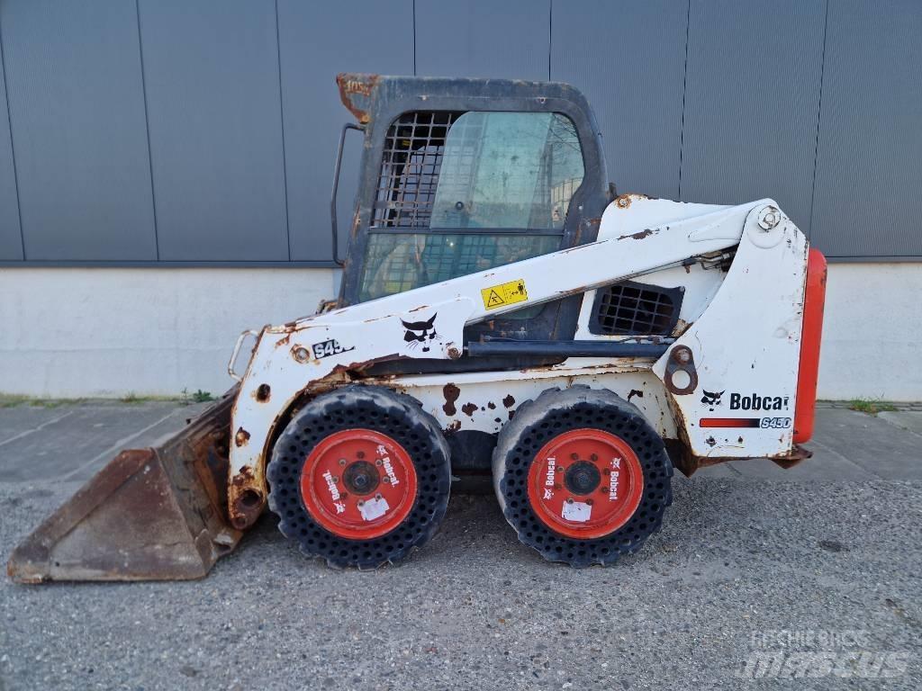 Bobcat S 450 滑移装载机
