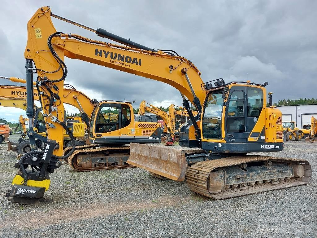 Hyundai HX 235 LCRD 履带挖掘机