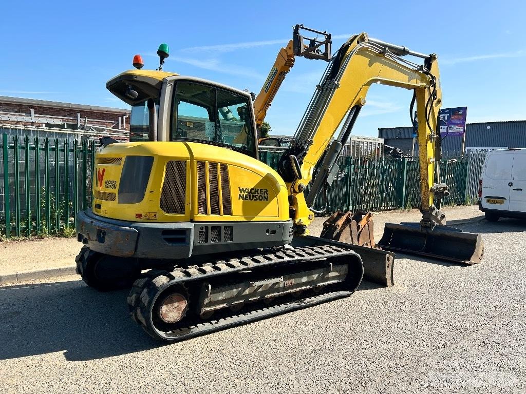 Wacker Neuson ET90 中型挖掘机