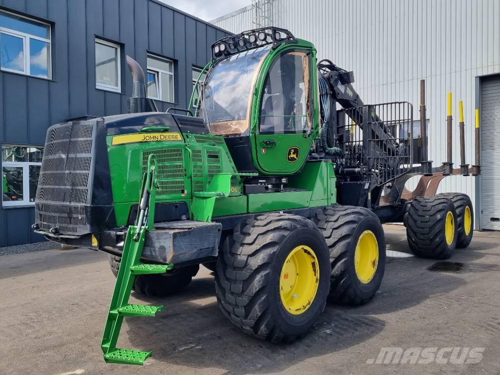 John Deere 1510 G 集运机
