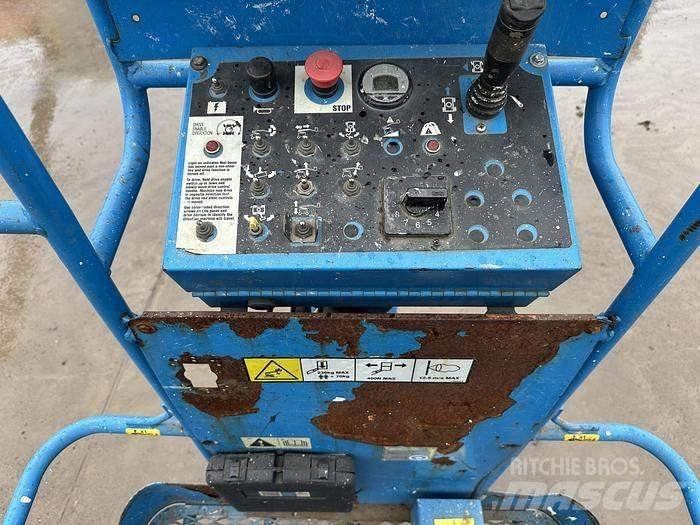 Genie Z30/20N 直臂高空工作平台