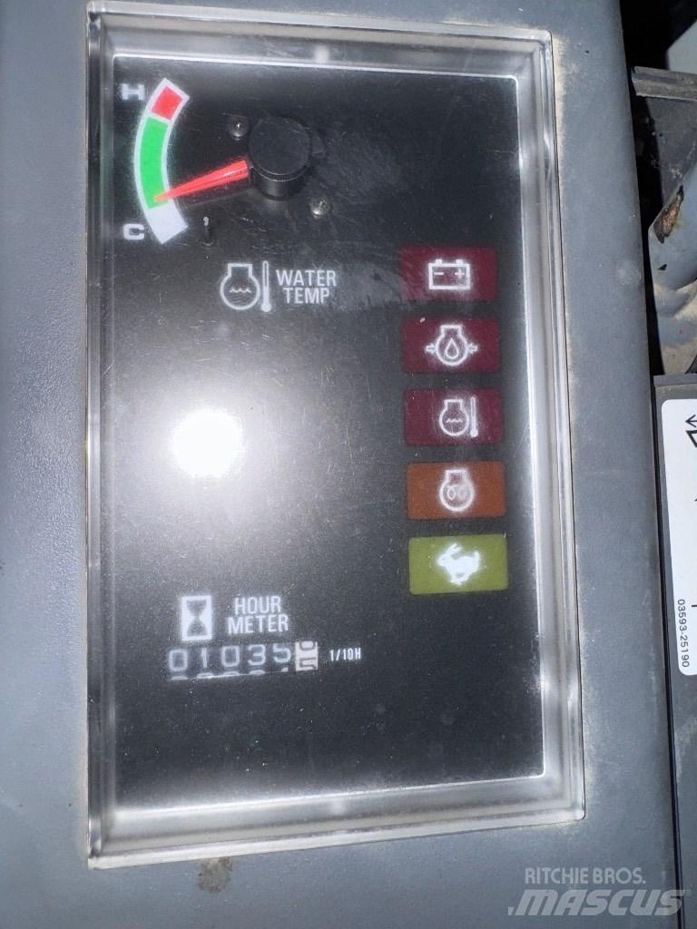 Takeuchi TB 219 小型挖掘机
