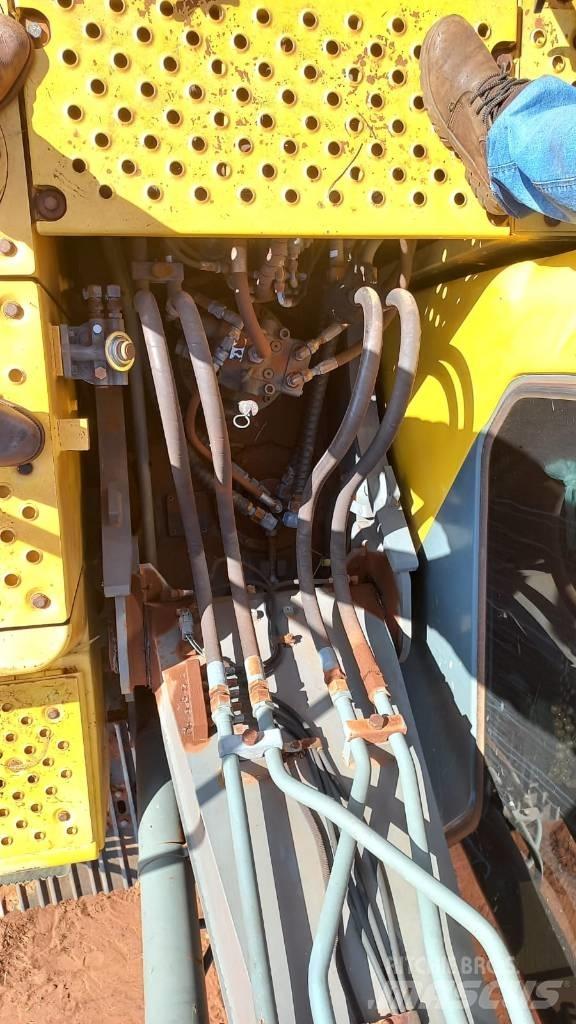 Volvo EC 140 B LC 履带挖掘机