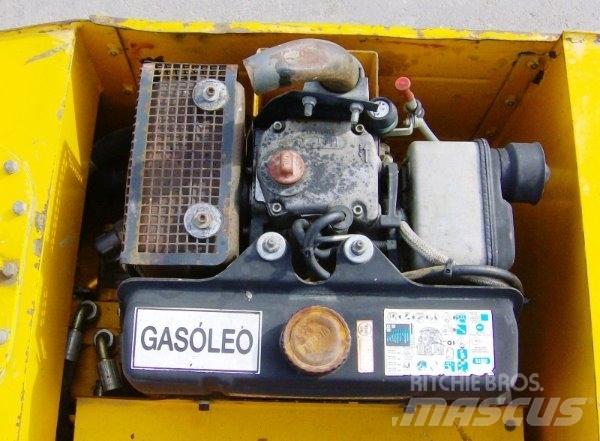 JCB VDM62 拖式振动压路机